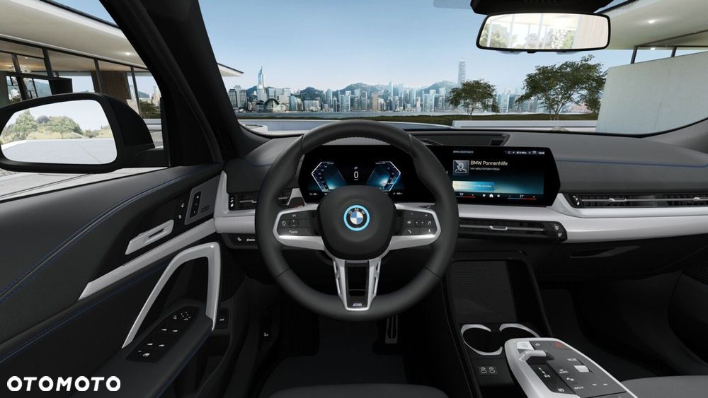BMW iX2 eDrive20 66.5kWh M Sport - 11