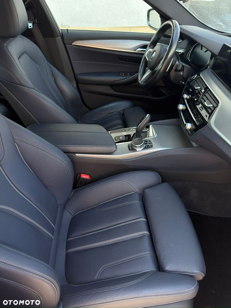 BMW Seria 5 - 35