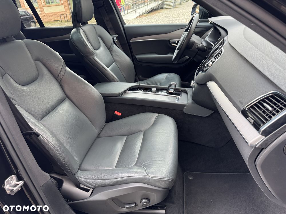 Volvo XC 90 T8 AWD Recharge Geartronic Inscription Edition - 38