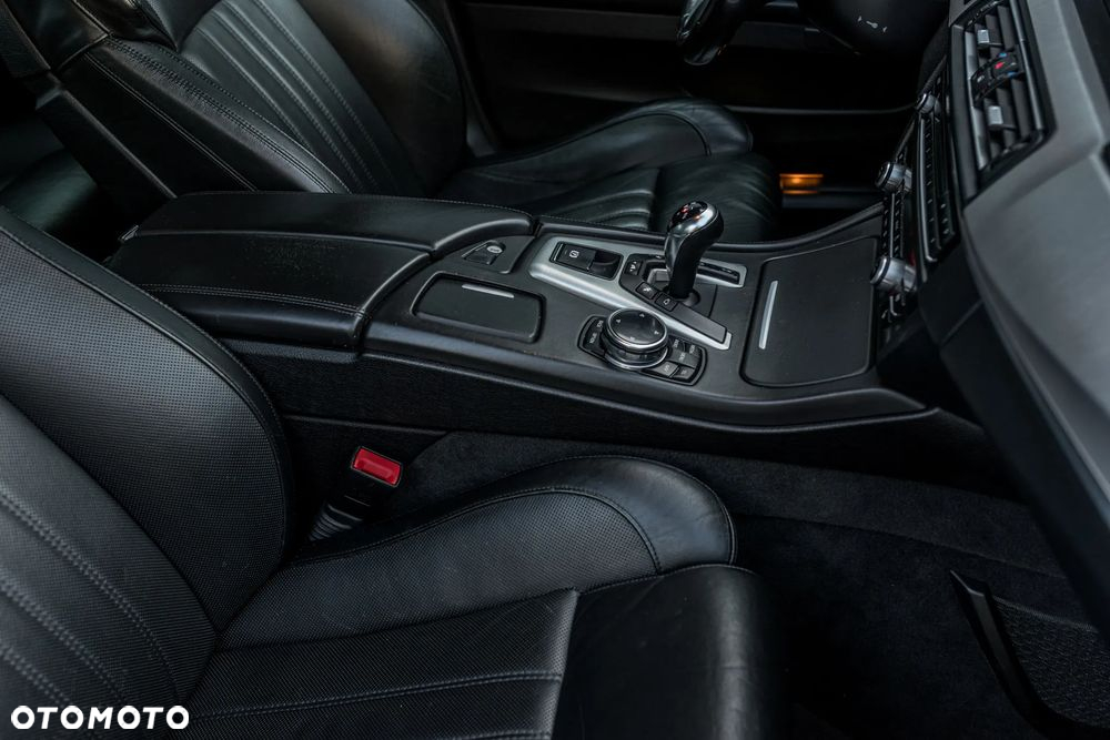 BMW M5 - 12