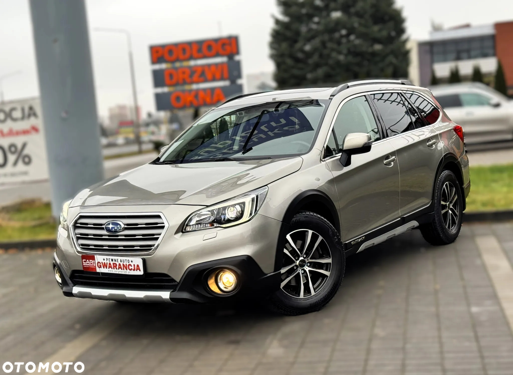 Subaru Outback 2.5i Exclusive - 5
