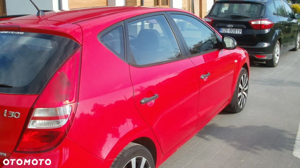 Hyundai i30 1.6 CRDi Classic - 3