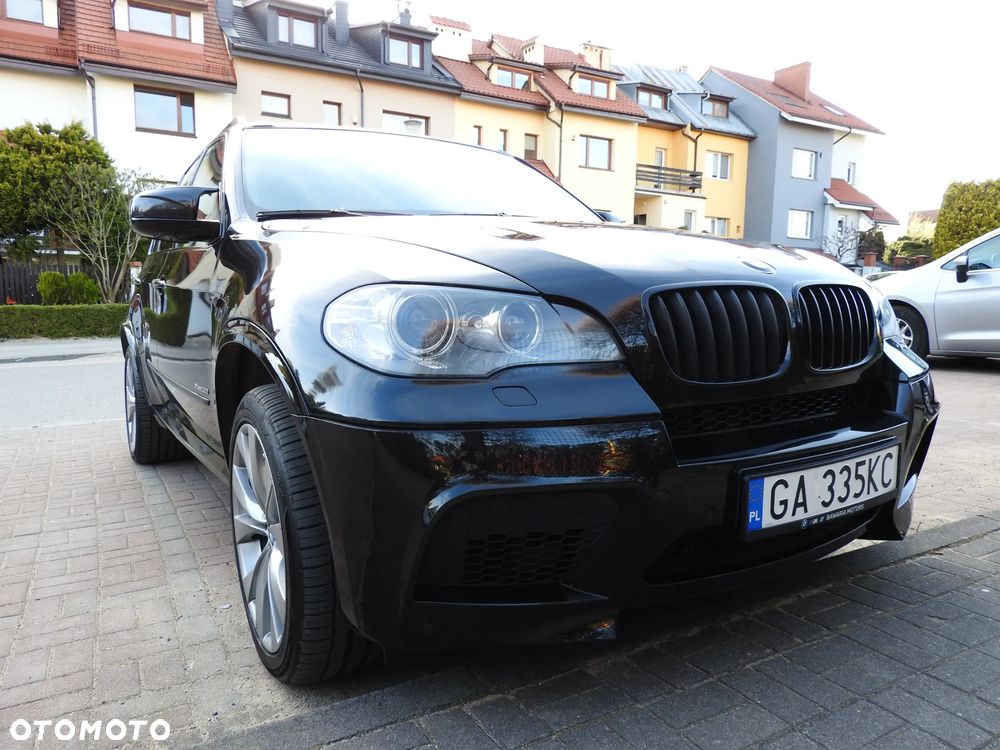 BMW X5 xDrive50i - 1