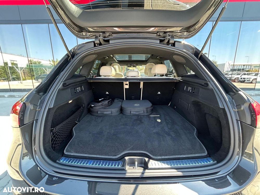 Mercedes-Benz GLC 300 e 4Matic 9G-TRONIC Exclusive - 34