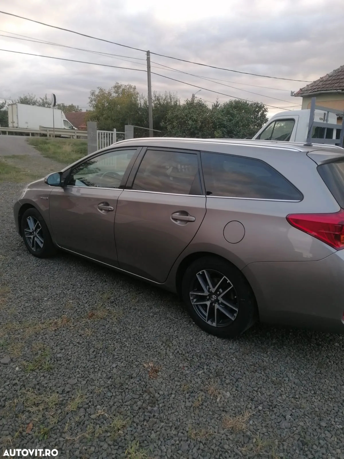 Toyota Auris 1.8 VVT-i Hybrid Automatik Executive - 5