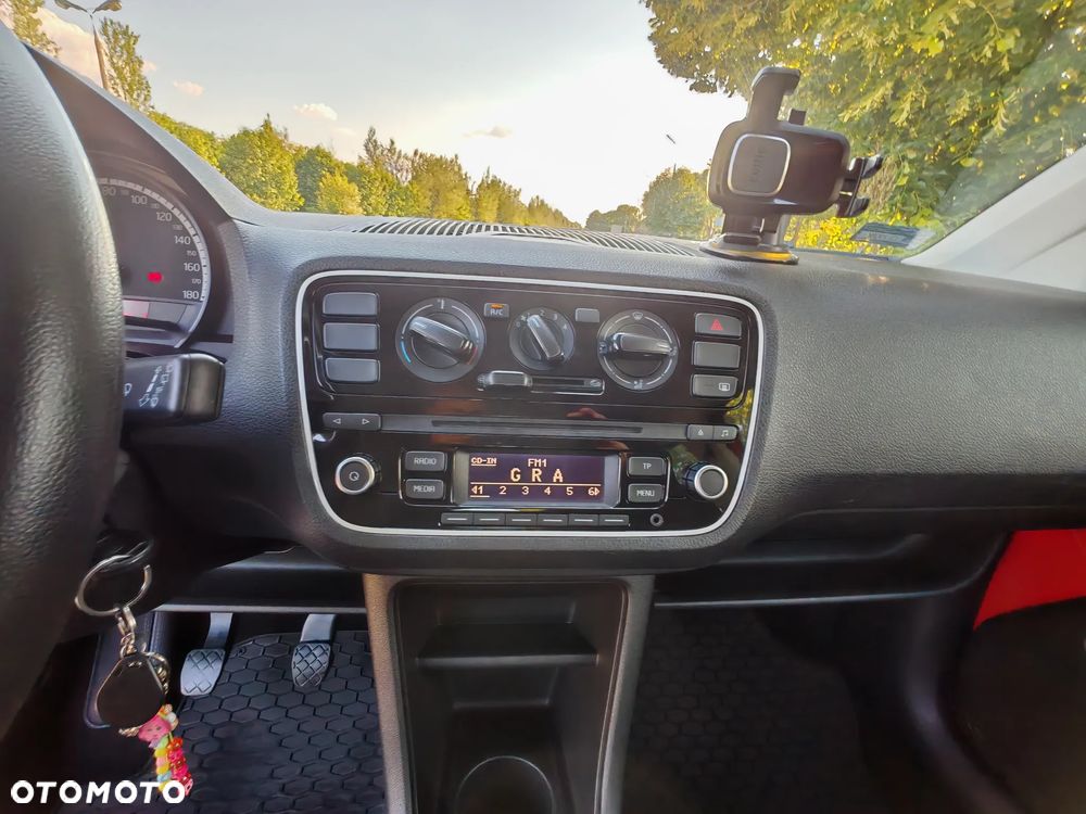 Volkswagen up! 1.0 Take - 20