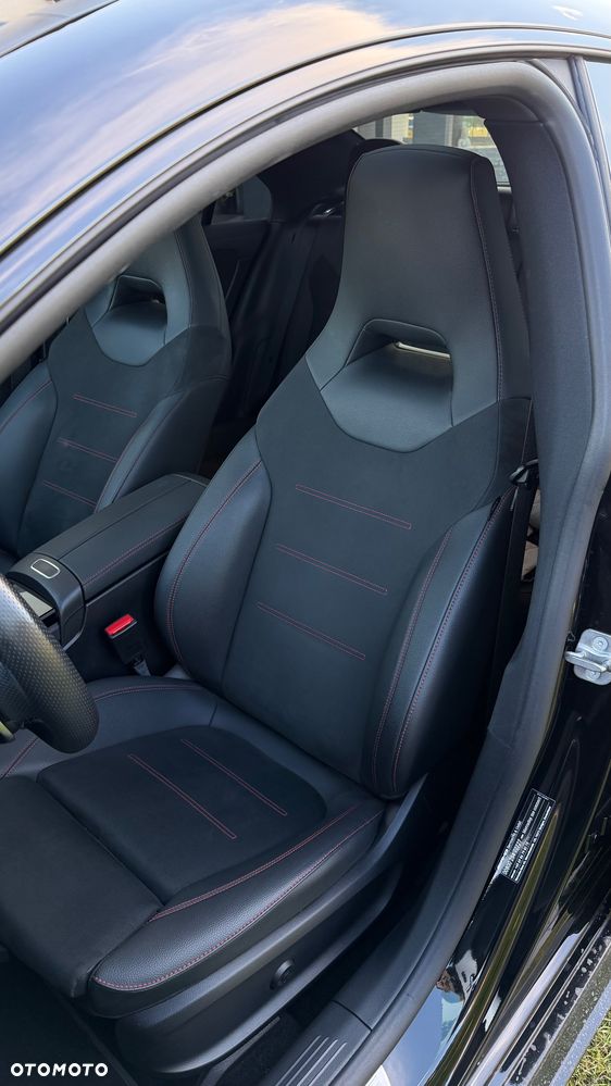 Mercedes-Benz CLA AMG 35 mHEV 4-Matic 8G-DCT - 5