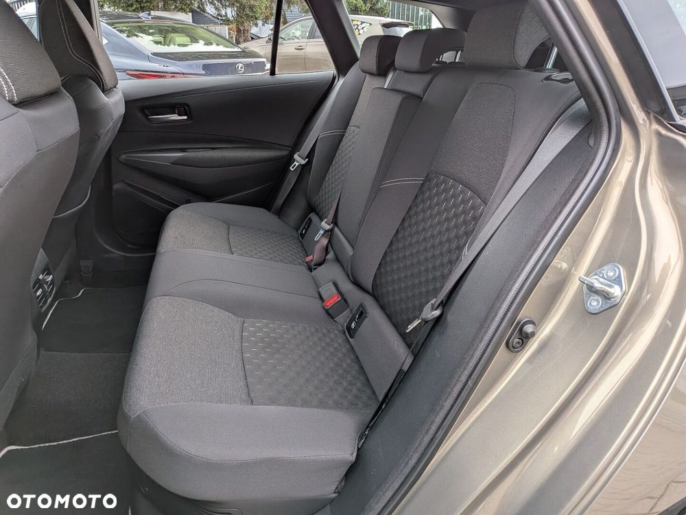 Toyota Corolla 1.8 Hybrid Comfort - 22