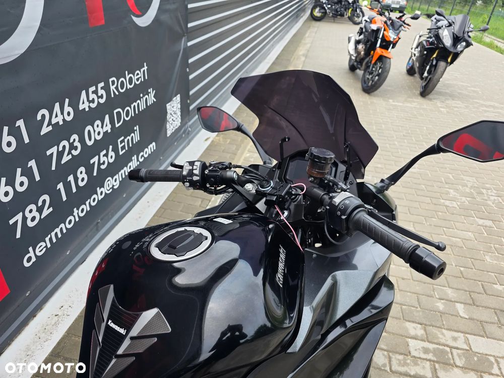 Kawasaki Ninja 1000 SX - 27