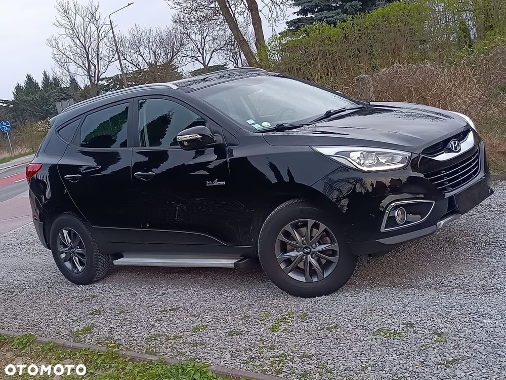 Hyundai ix35 1.7 CRDi 2WD blue Finale Gold - 6