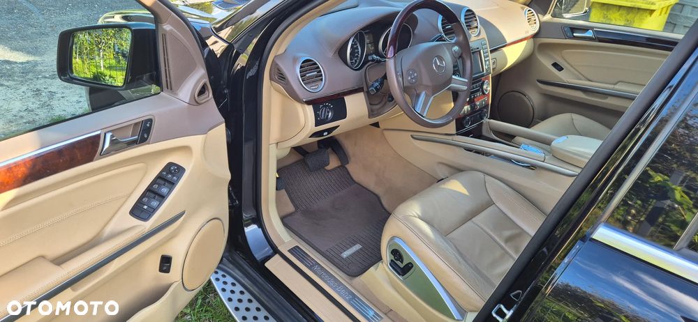 Mercedes-Benz GL 350 CDI BlueEff