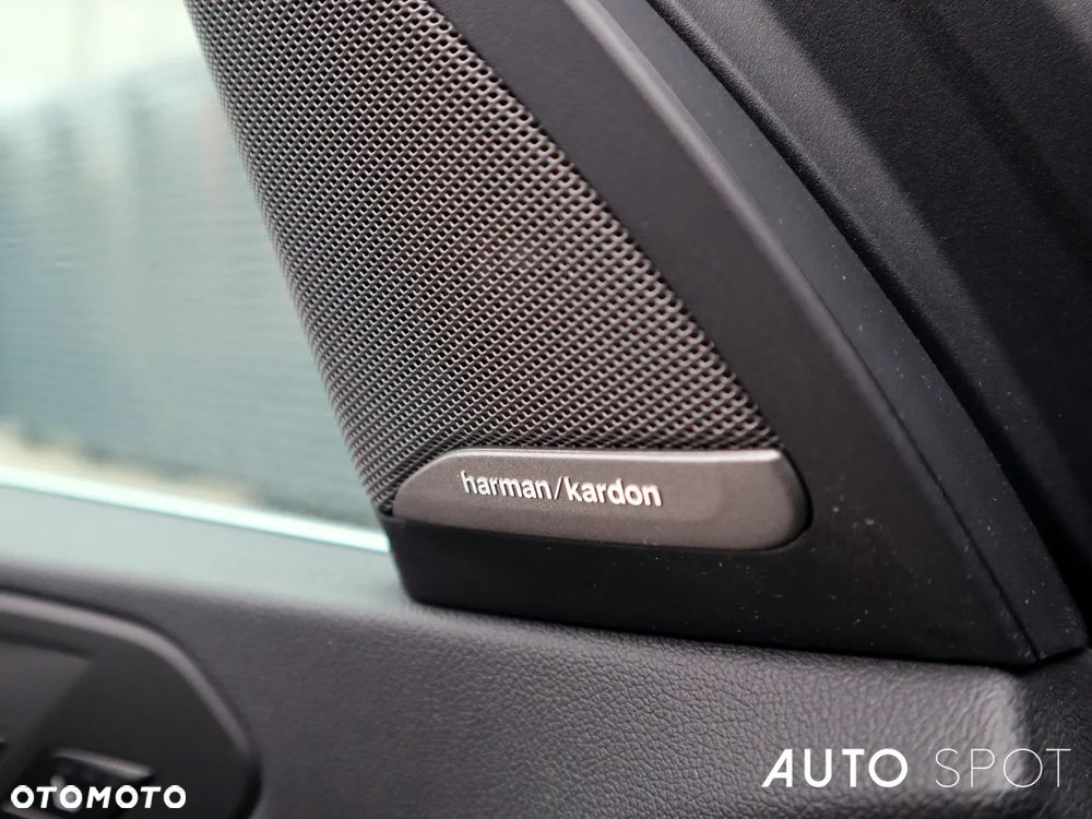 BMW X5 xDrive45e - 13