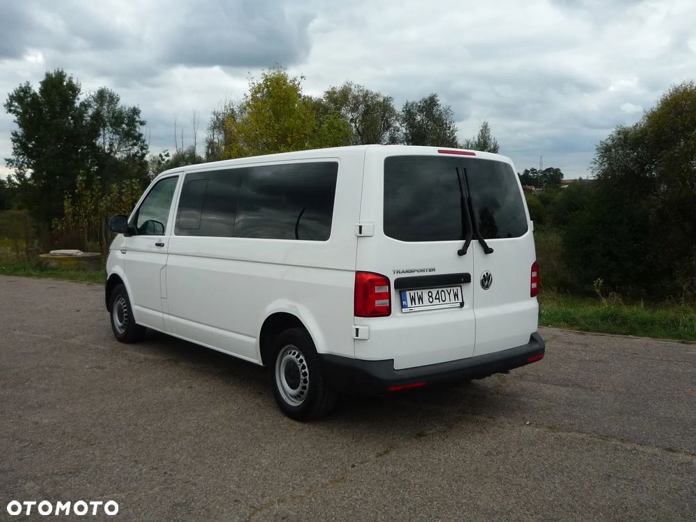 Volkswagen Transporter - 4