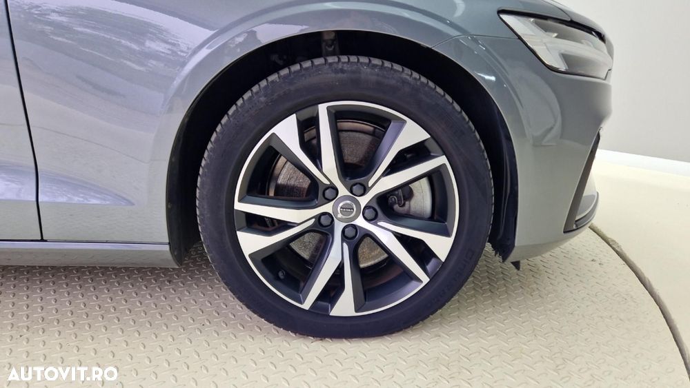 Volvo S60 T5 AWD R-Design - 18