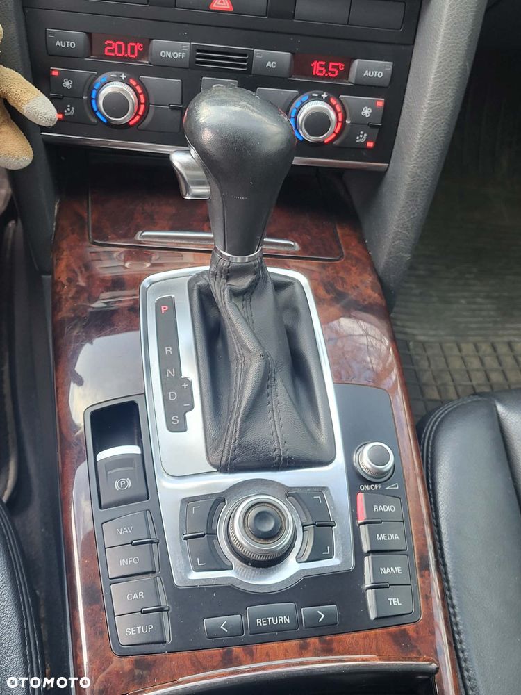 Audi A6 Avant - 8