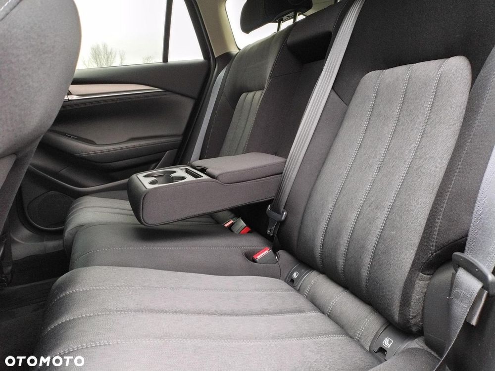 Mazda 6 2.0 SkyJoy - 28