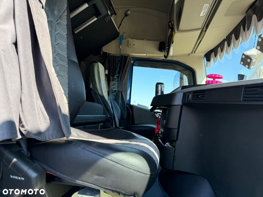 Volvo FH 6x2, PUSHER - 10