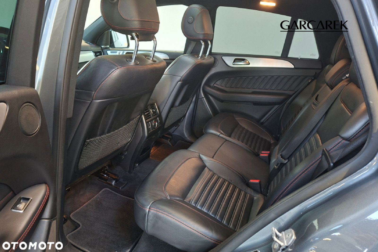 Mercedes-Benz GLE - 16
