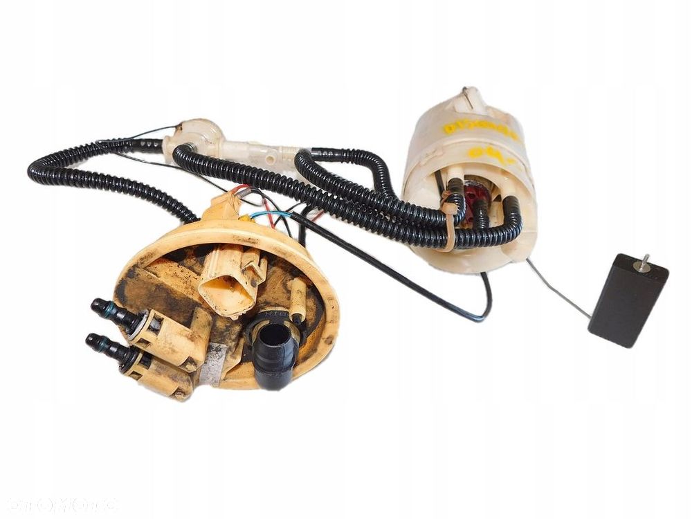 DISCOVERY III L319 2.7D 04r CZUJNIK POZIOMU PALIWA