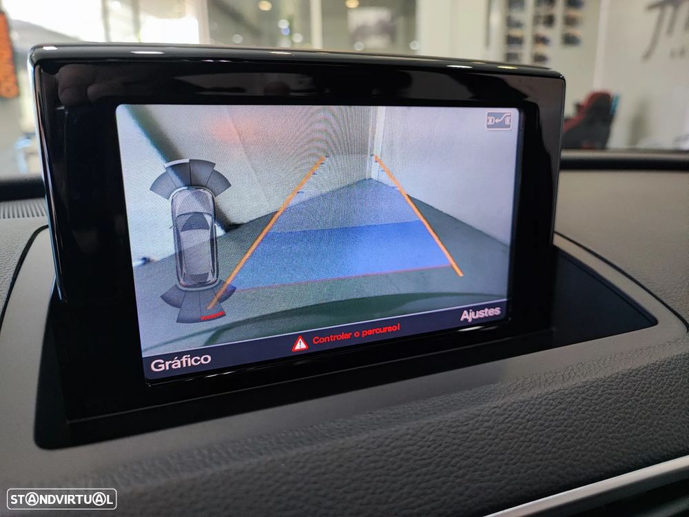 Audi Q3 2.0 TDI quattro S-line S tronic - 22