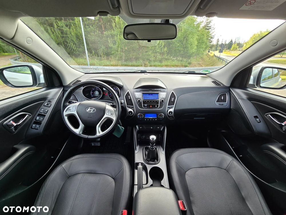 Hyundai ix35 2.0 CRDi 4WD Premium - 32