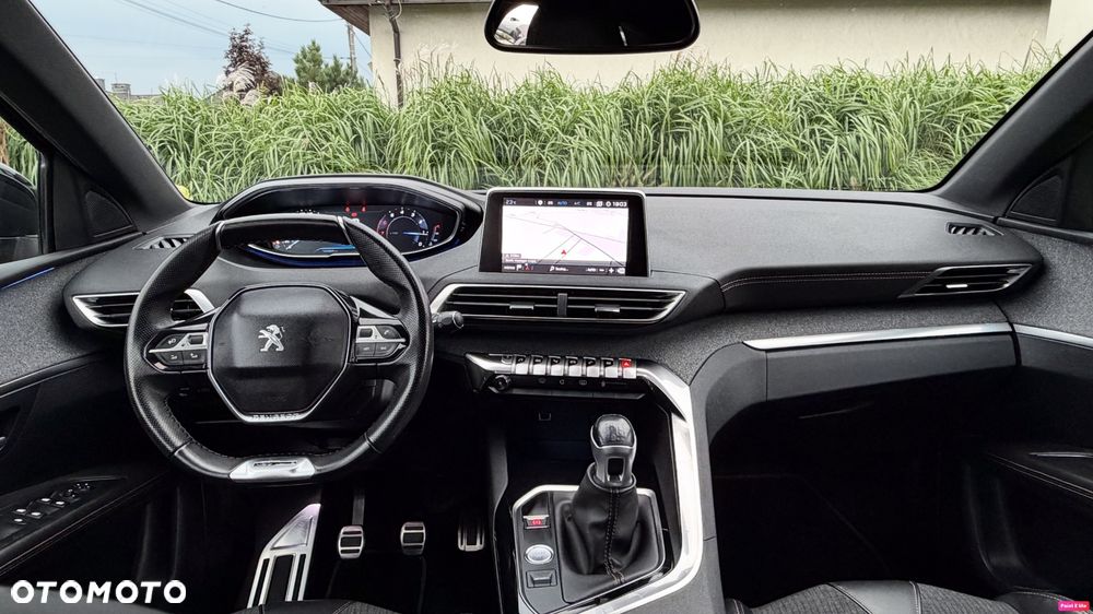 Peugeot 3008 PureTech 130 Stop & Start GPF Allure Business-Paket - 30