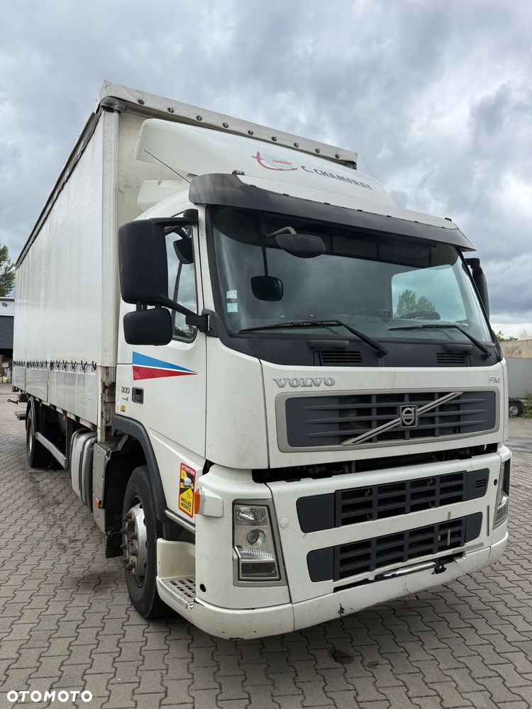 Volvo FM 300 - 4