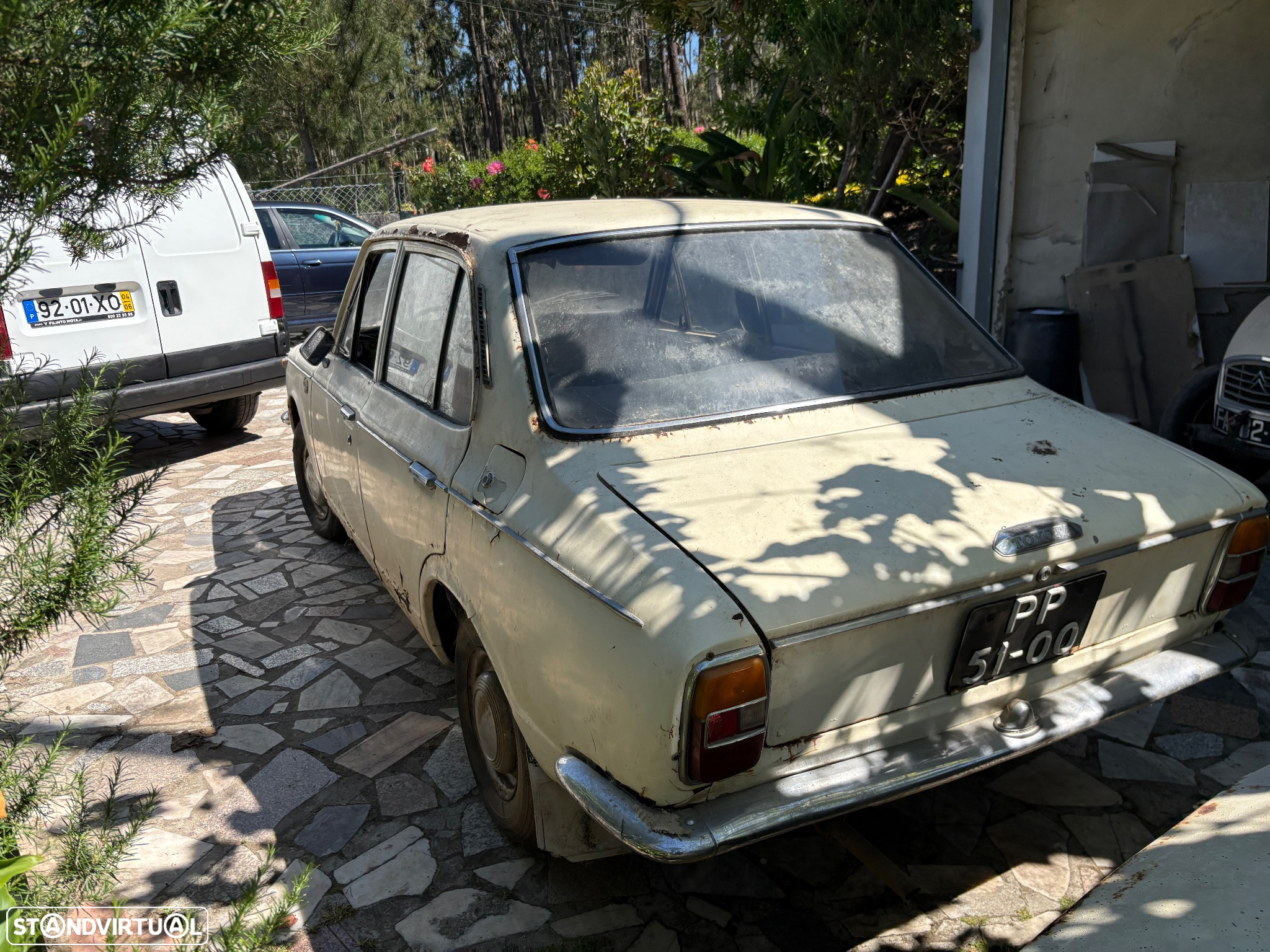 Toyota Corolla - 8