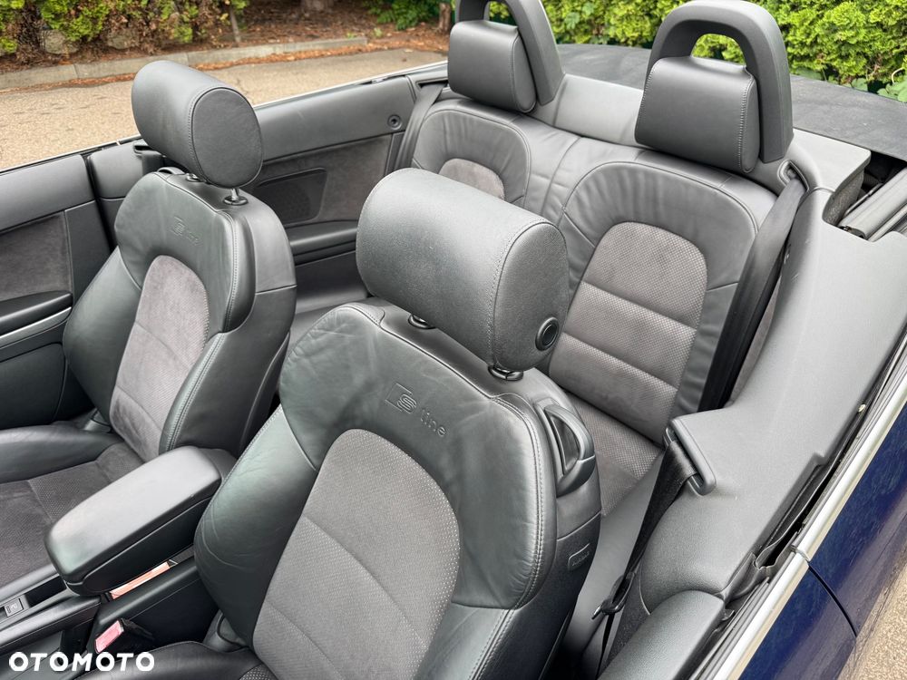 Audi A3 Cabrio 2.0 TDI DPF S Line Sportpaket - 12