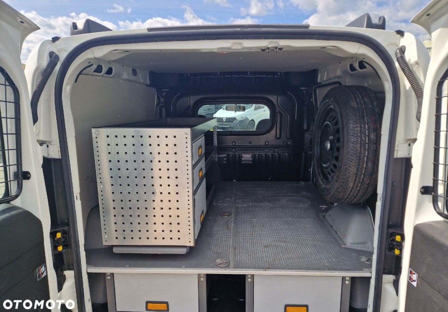 Opel COMBO - 7