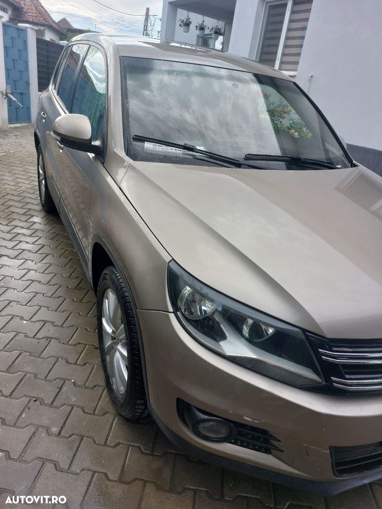 Volkswagen Tiguan - 2
