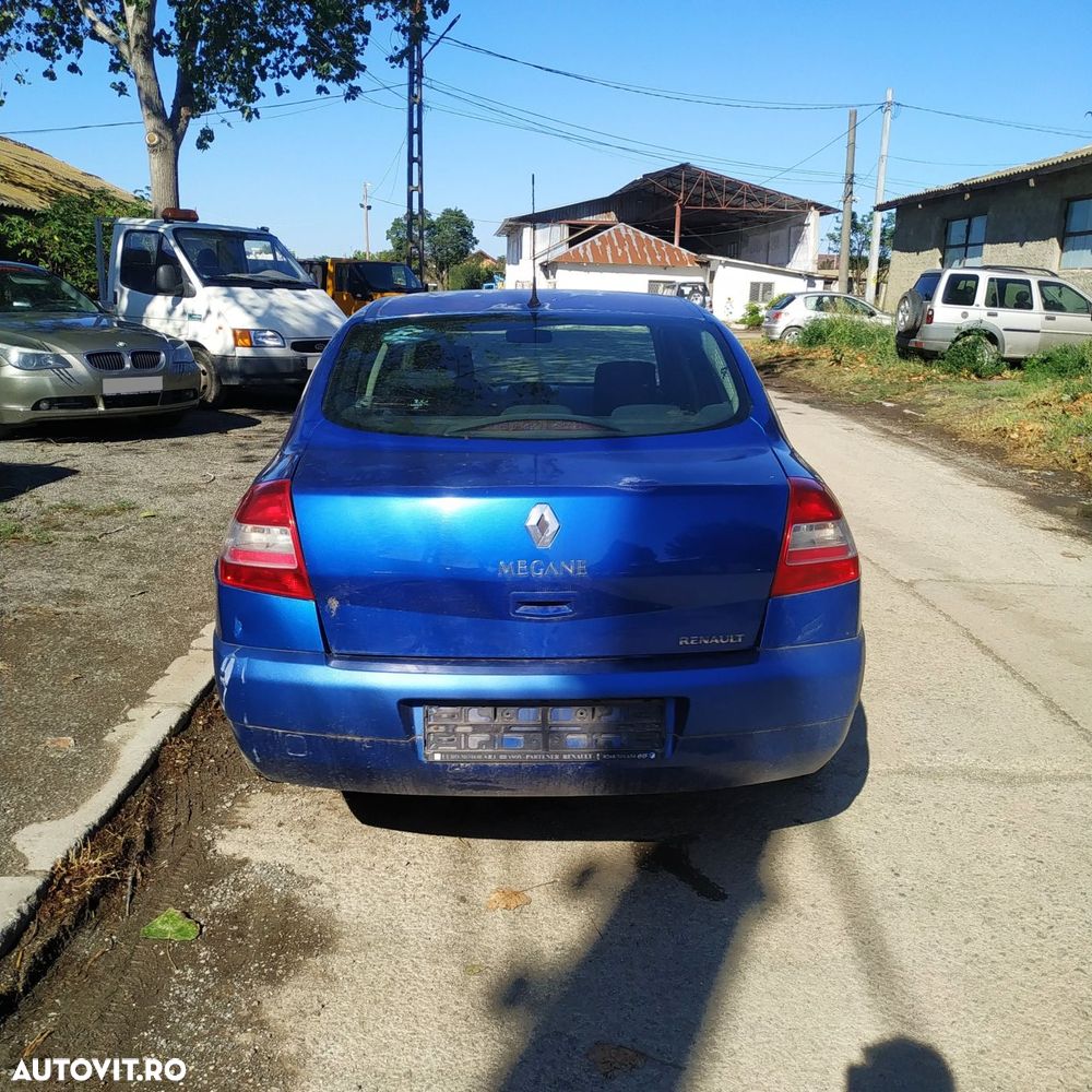 Dezmembrari  Renault MEGANE 2  2002  > 2012 1.6 16V Benzina - 4