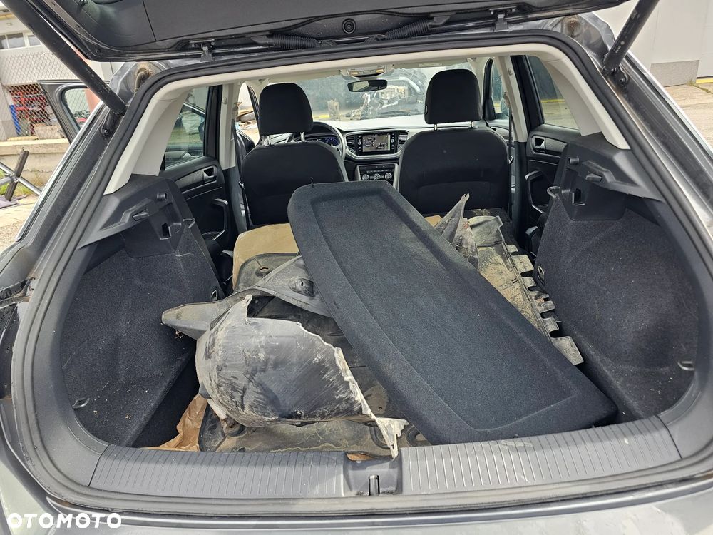 Volkswagen T-Roc 1.5 TSI ACT OPF DSG - 26