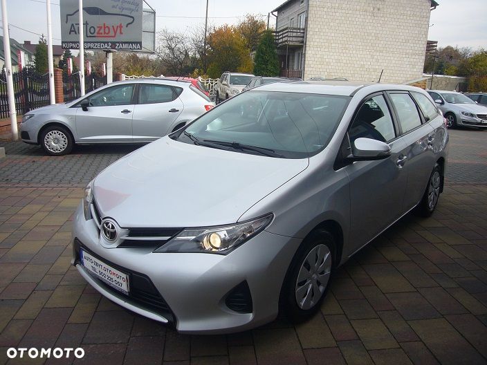 Toyota Auris 1.4 D-4D Active - 2