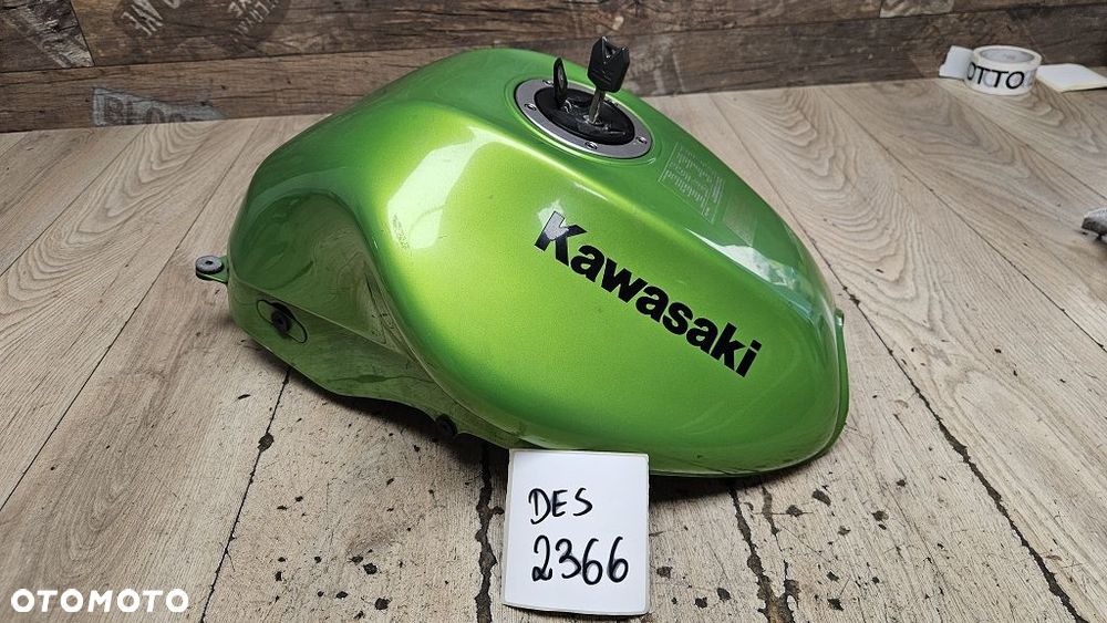 Zbiornik Paliwa Bak korek wlewu klucz Kawasaki ER6 / ER-6 - 1