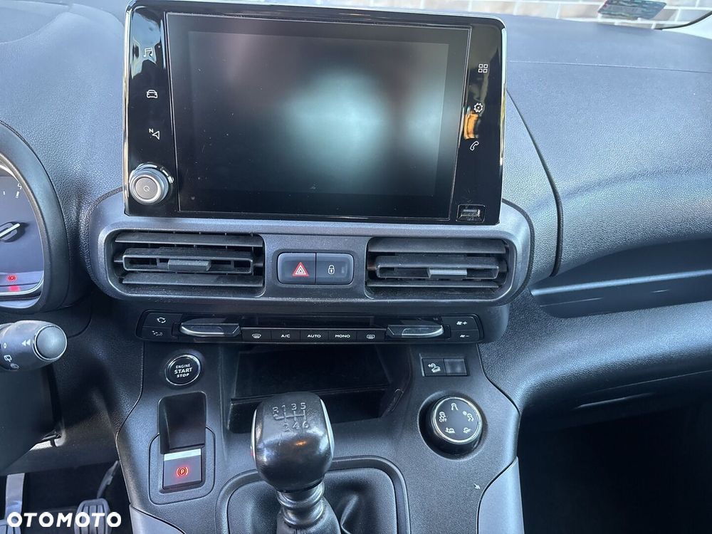 Toyota Proace City Verso Long 1.5 D-4D Family - 24