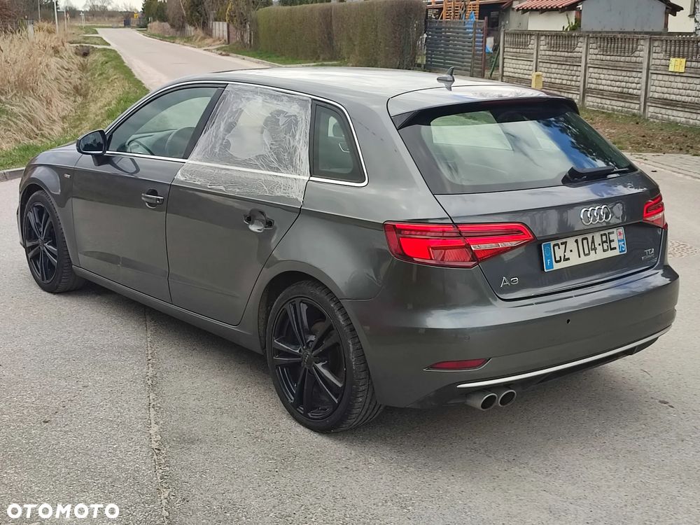 Audi A3 Sportback 2.0 TDI (clean diesel) quattro S tronic S line Sportpaket - 6