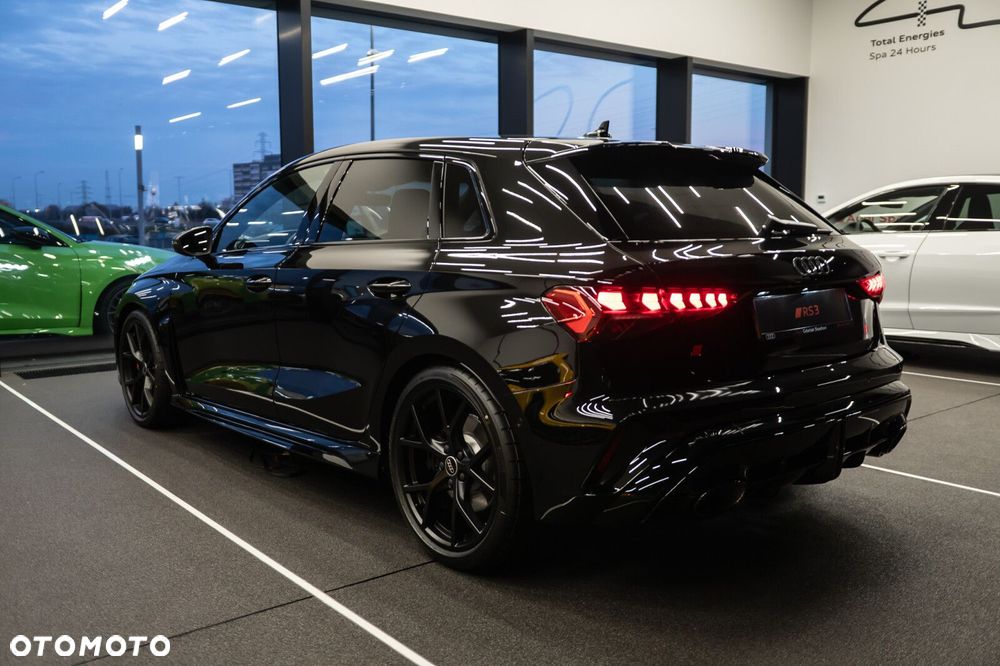 Audi RS3 Sportback - 3