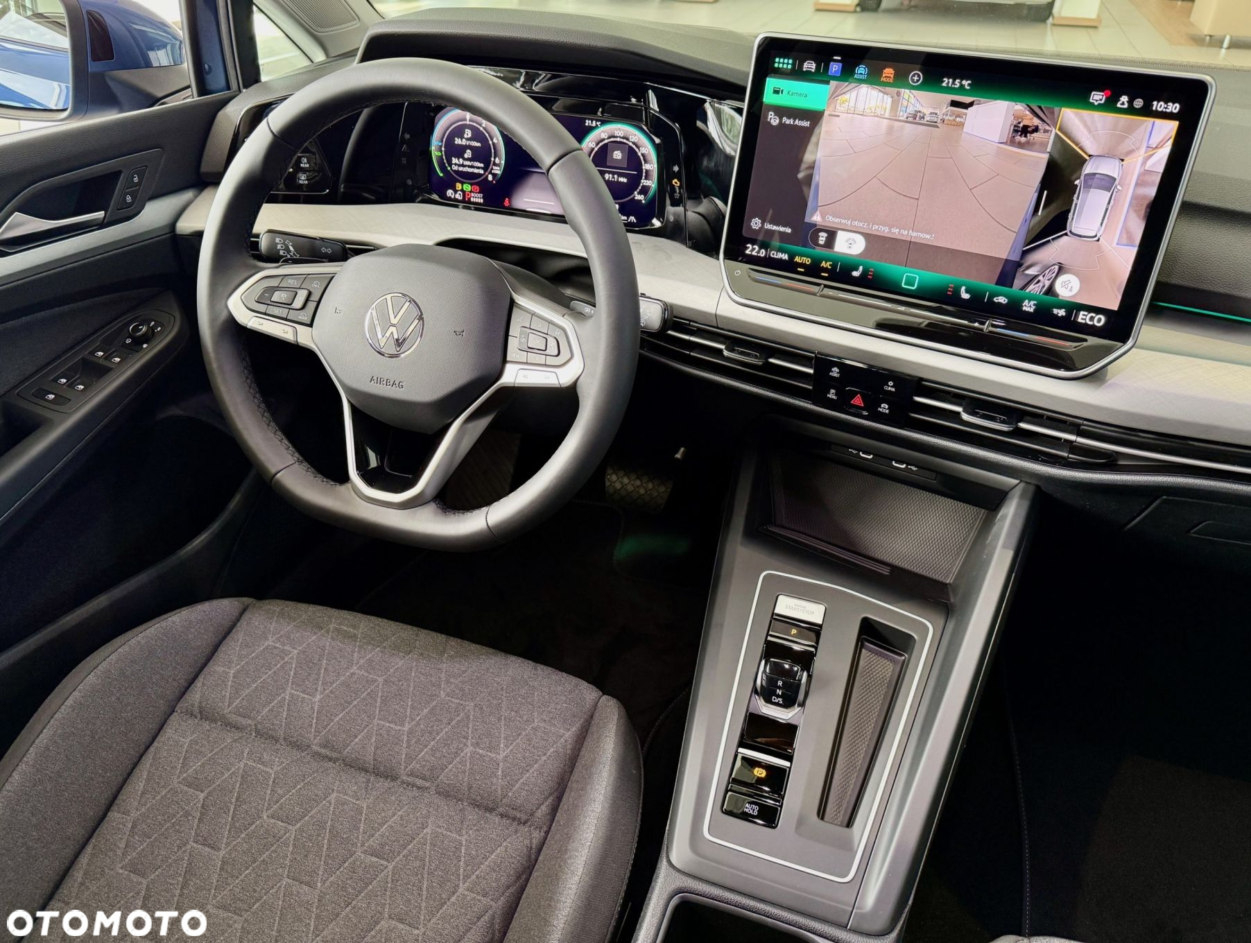 Volkswagen Golf - 8