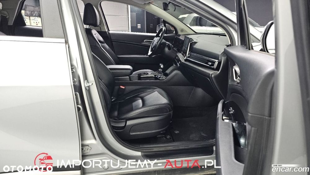 Kia Sportage - 16