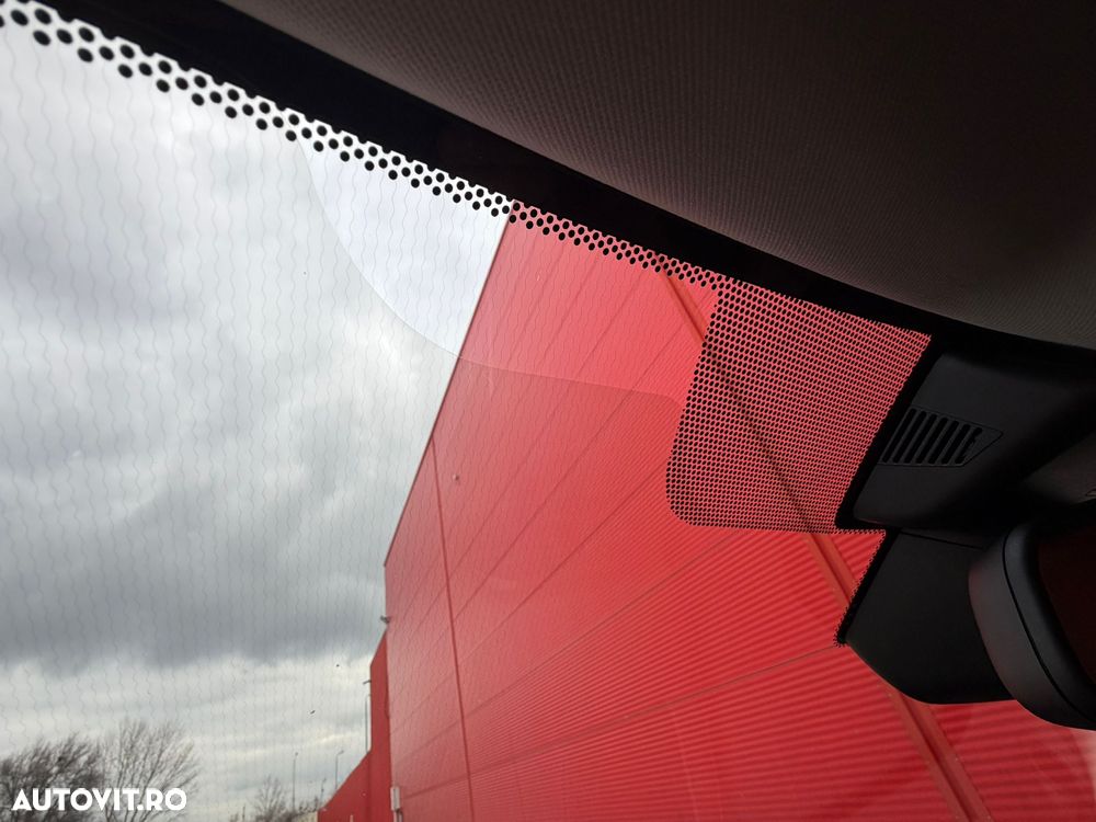 Jaguar F-Pace 25d AWD Aut. Portfolio - 18