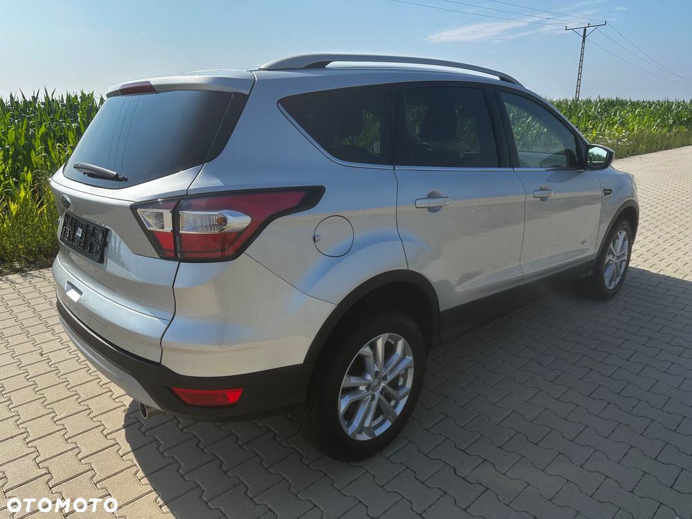 Ford Kuga 2.0 TDCi 4x4 Titanium - 3