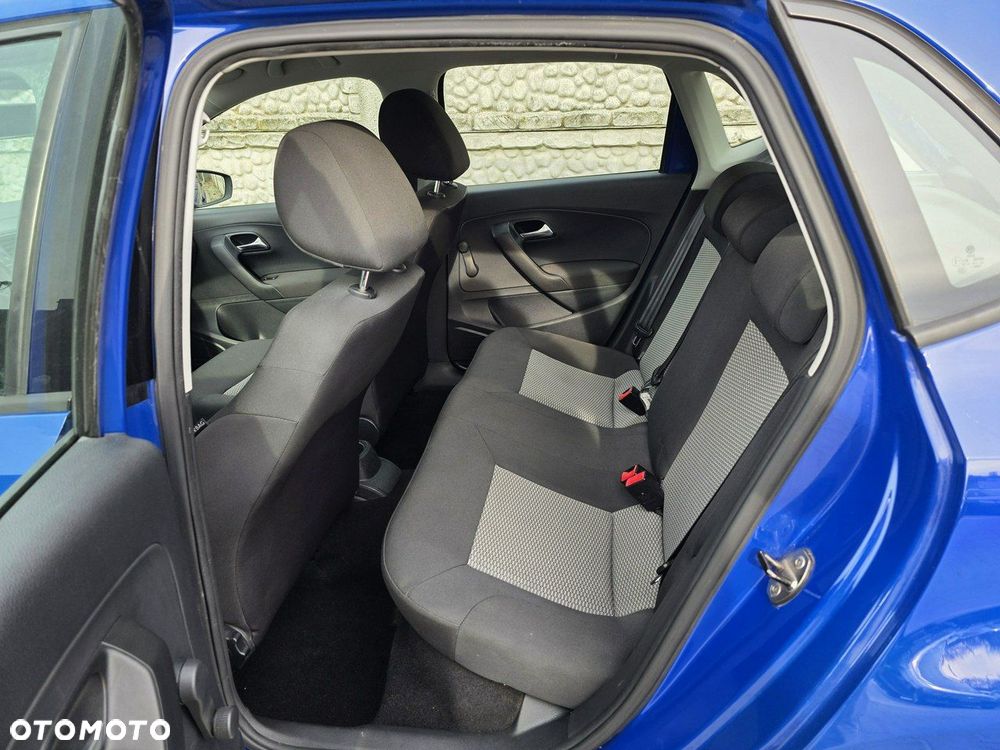 Volkswagen Polo 1.2 Comfortline - 25