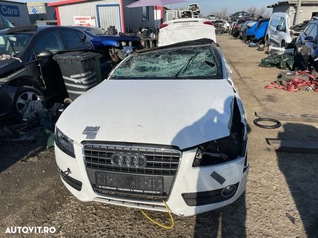 Dezmembrez Audi A5 1.8 TFSI Automat Cabrio 2012 - 3