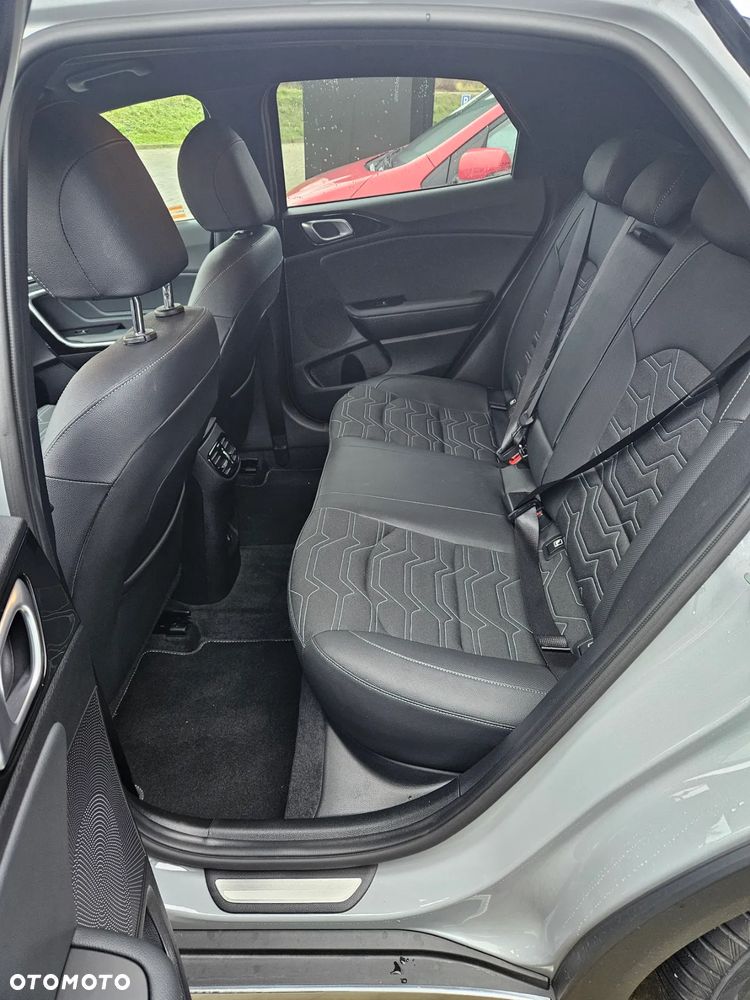 Kia XCeed 1.6 T-GDI Tribute DCT - 11