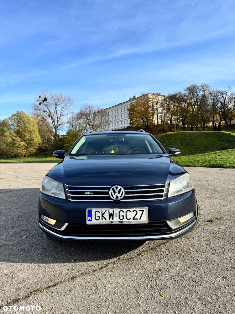 Volkswagen Passat - 2