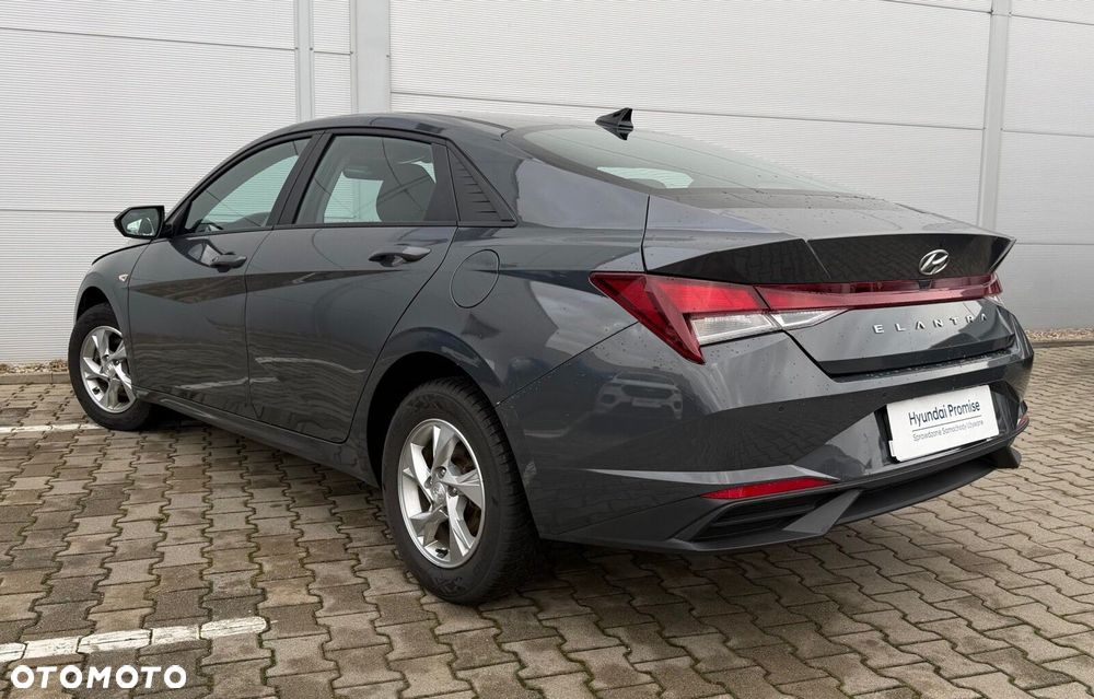 Hyundai Elantra 1.6 Modern - 5