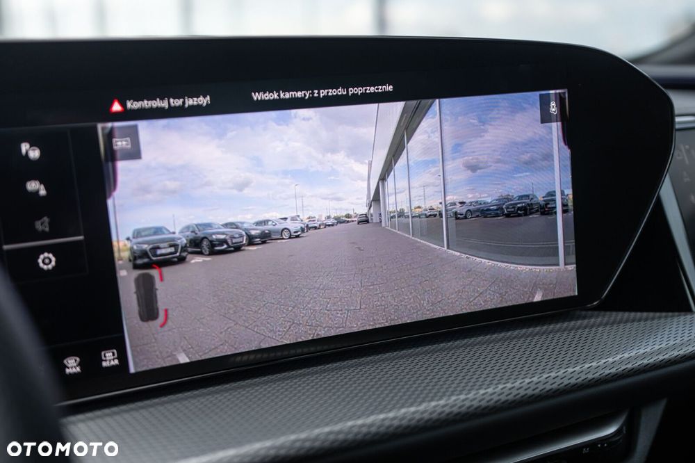 Audi Q5 Sportback - 32