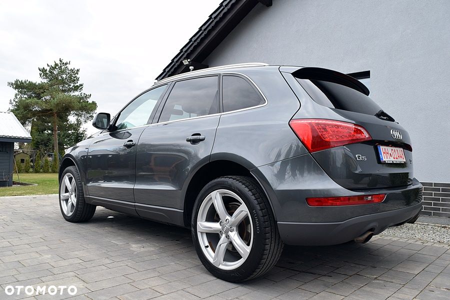 Audi Q5 3.2 FSI Quattro S tronic - 18