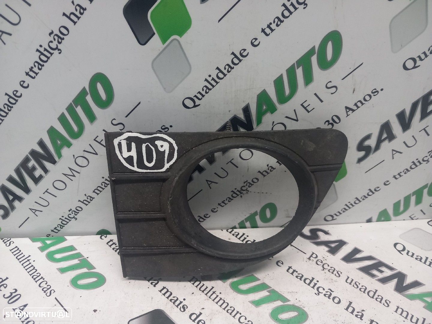 Grelha Frente / Frontal Fiat Grande Punto (199_) - 1